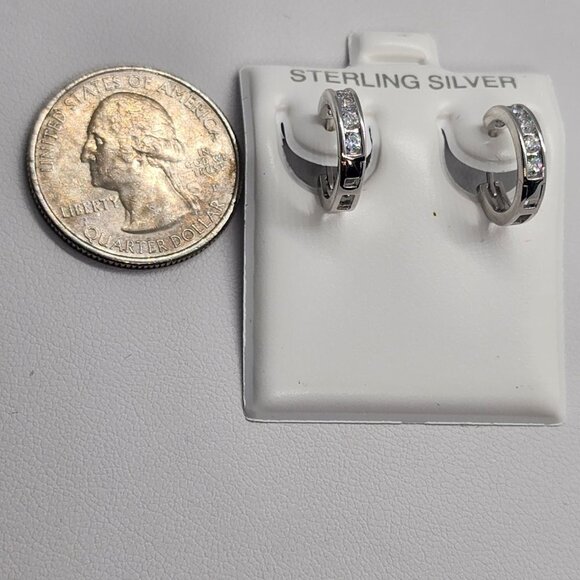 Brand New  Sterling Silver 925 Cubic zirconia stones Earrings - Picture 2 of 4